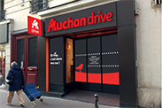 Nouvelle enseigne et nouveaux services pour le drive piéton Auchan