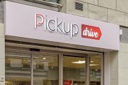 Carrefour innove avec l'ouverture du premier Pickup Drive